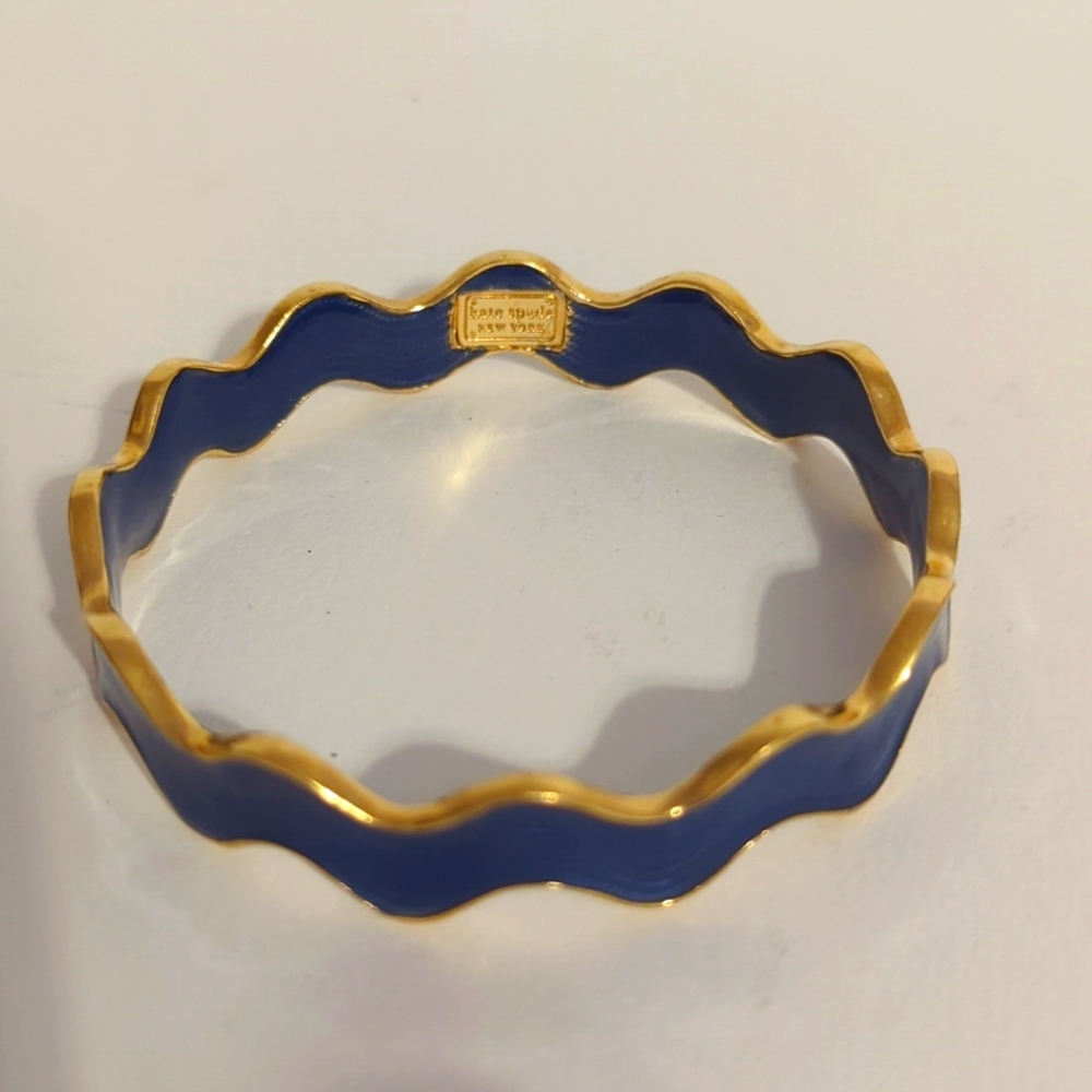 Vintage Kate Spade wavy zigzag navy blue and gold bangle in enamel